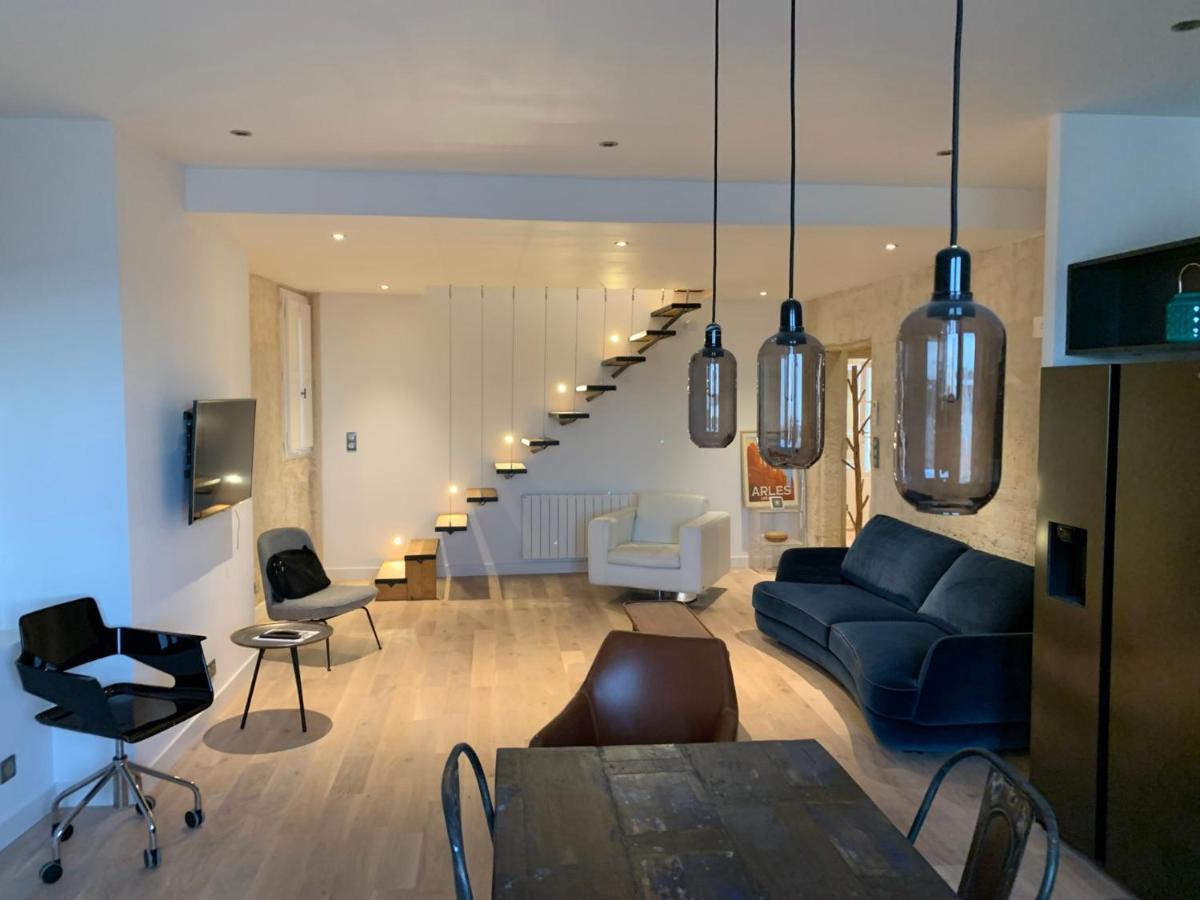 Superbe Appartement Avec Vue Arles Exterior photo