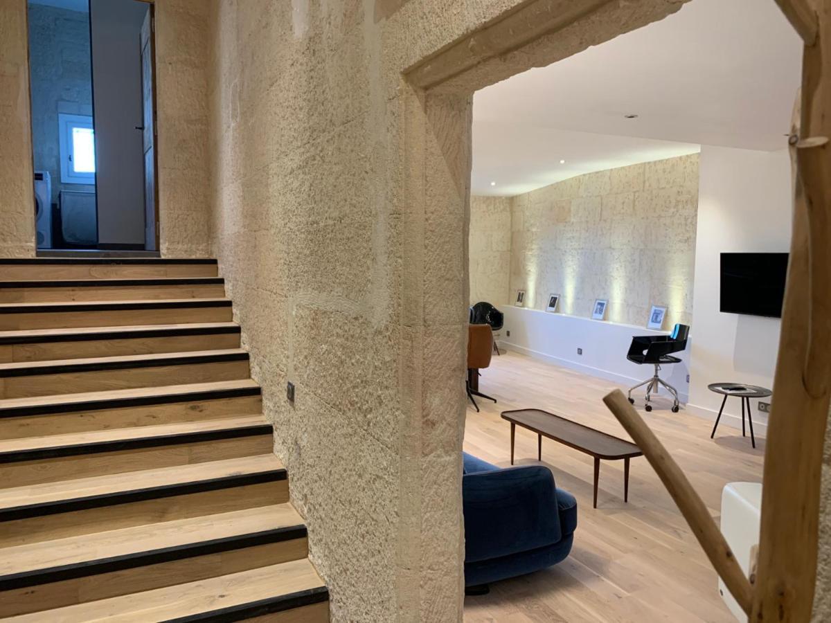 Superbe Appartement Avec Vue Arles Exterior photo